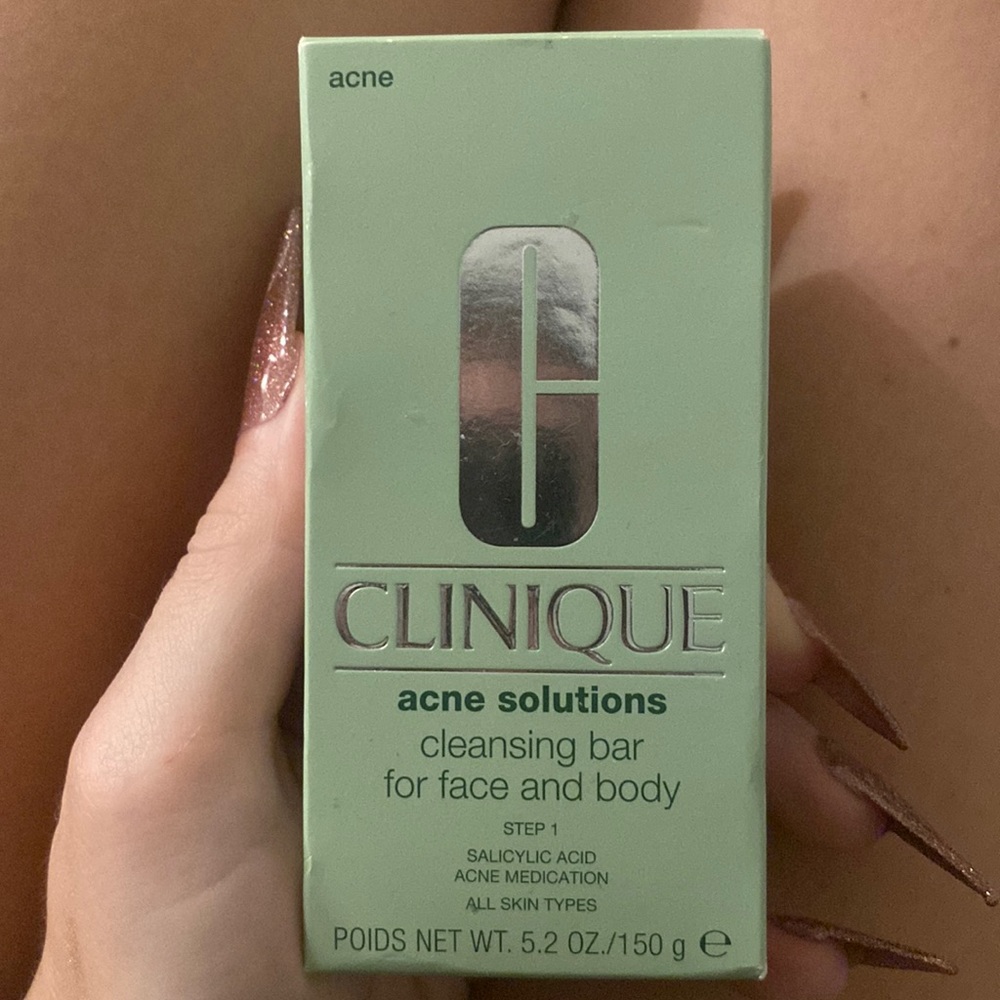 COPY - Clinique cleaning bar for acne